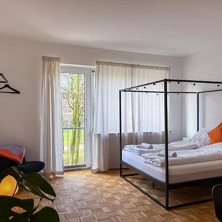 Nooqa! 'exklusives Design - Parkplatz, Balkon, Nespresso - 6 Personen - 85qm Duisburg