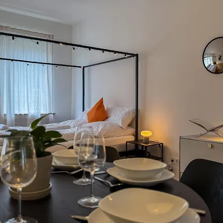 Lägenhet Nooqa! 'exklusives Design - Parkplatz, Balkon, Nespresso - 6 Personen - 85qm