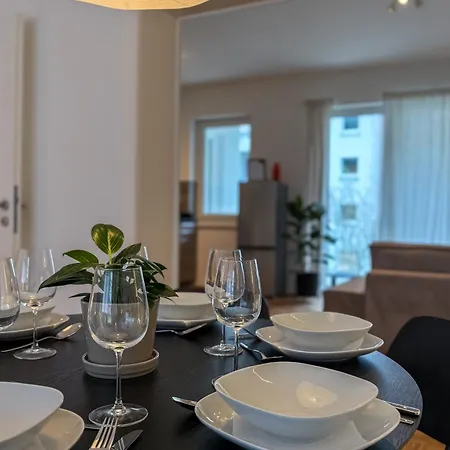 Lägenhet Nooqa! 'exklusives Design - Parkplatz, Balkon, Nespresso - 6 Personen - 85qm Duisburg