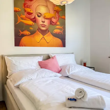 Nooqa! 'exklusives Design - Parkplatz, Balkon, Nespresso - 6 Personen - 85qm * Duisburg