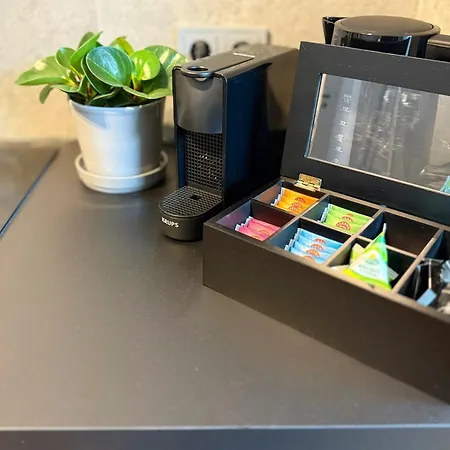 Nooqa! 'exklusives Design - Parkplatz, Balkon, Nespresso - 6 Personen - 85qm Lägenhet