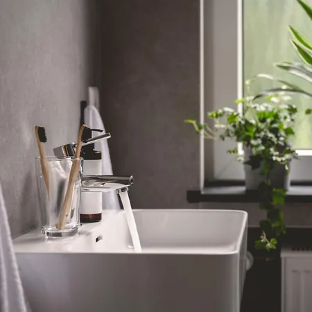 Nooqa - 'exklusives Design - Parkplatz, Balkon, Nespresso - 6 Personen - 85qm Lägenhet *