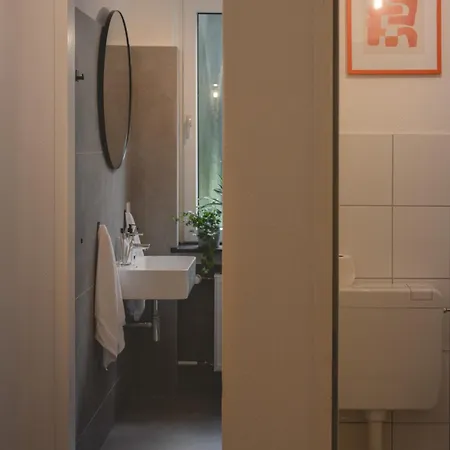 Lägenhet Nooqa - 'exklusives Design - Parkplatz, Balkon, Nespresso - 6 Personen - 85qm Duisburg