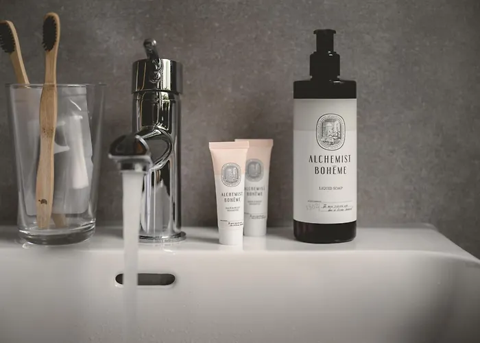 Appartement Nooqa - 'exklusives Design - Parkplatz, Balkon, Nespresso - 6 Personen - 85qm Duisburg