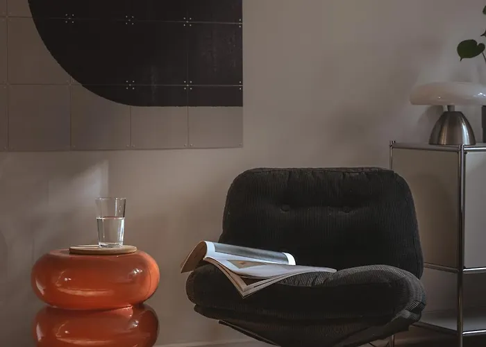 Nooqa - 'exklusives Design - Parkplatz, Balkon, Nespresso - 6 Personen - 85qm Appartement