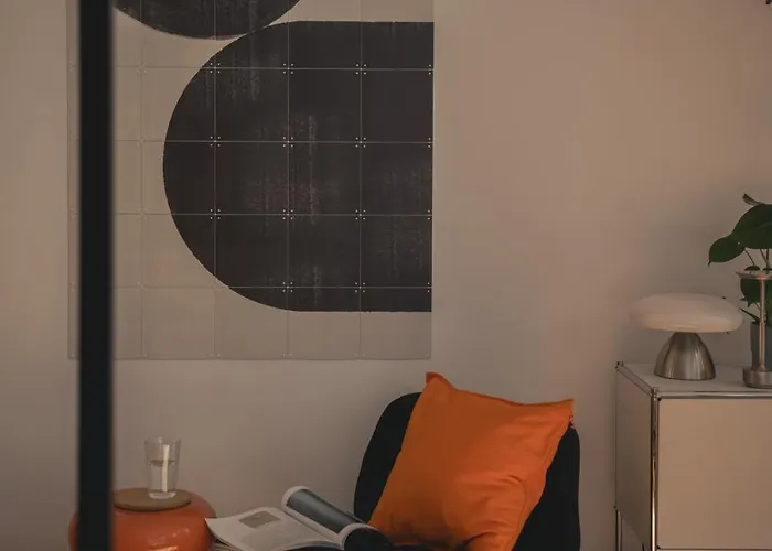 Nooqa - 'exklusives Design - Parkplatz, Balkon, Nespresso - 6 Personen - 85qm Appartement