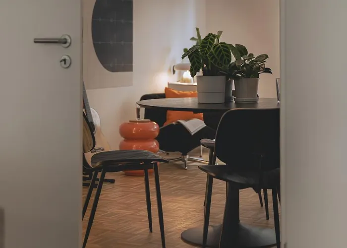 Nooqa - 'exklusives Design - Parkplatz, Balkon, Nespresso - 6 Personen - 85qm Duisburg